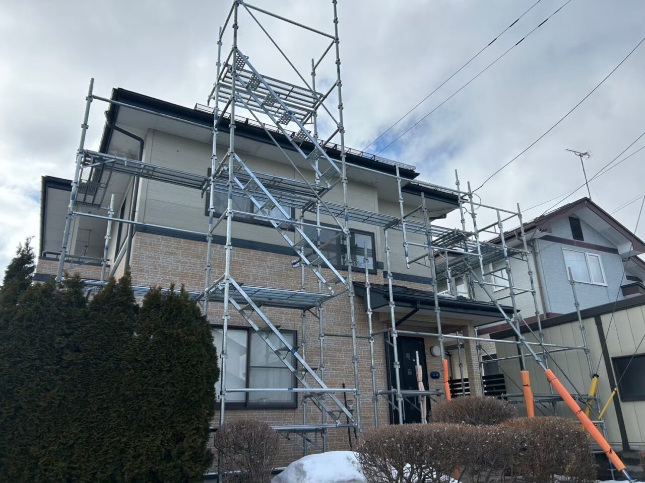 滝沢市T様邸（雨樋工事・雪止め設置）