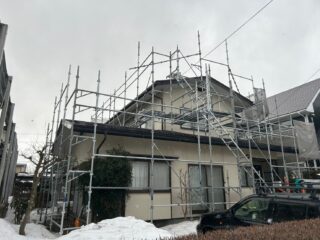 北上市T様邸（スノーネット設置・屋根塗装・軒天補修・雨樋工事）