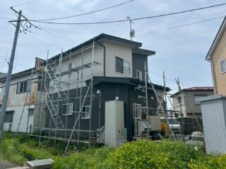 「雨樋が歪んで、雨水が外壁を伝っている…」盛岡市K様が選んだ雨樋交換リフォーム