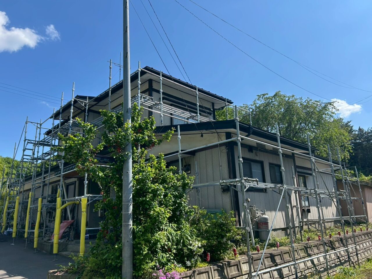 「対応エリア外かと思ったけど、聞いてみたら大丈夫でした」岩手町K様が選んだ雨樋交換リフォーム