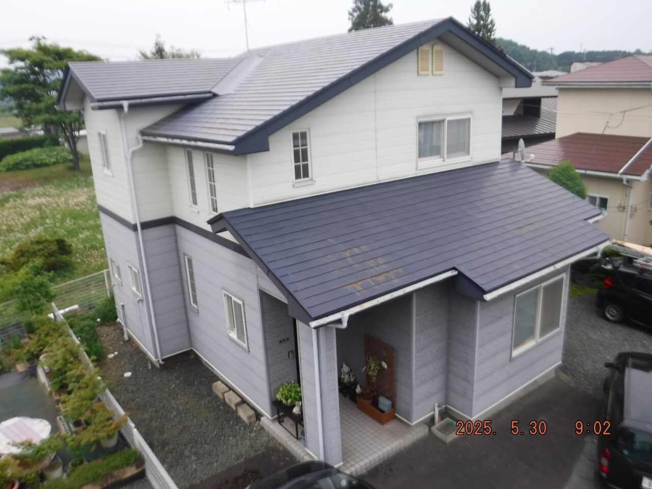 「大雪でテラスの波板が割れて、雨樋も曲がってしまって…」紫波町K様が選んだ雨樋交換+波板交換リフォーム