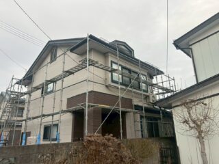 「雨が降ると基礎のまわりが水浸しに…」奥州市S様が選んだ雨樋交換リフォーム