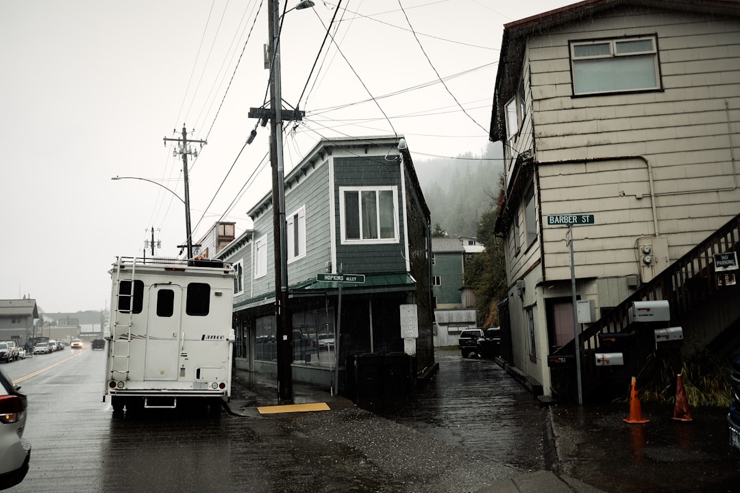 【盛岡市】築40年の家!リフォームで耐震補強は必須?費用と工法、減税制度