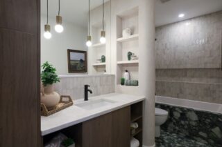 【花巻市】トイレリフォームで失敗しない！サイズ、機能、メーカー（TOTO/LIXIL）徹底比較