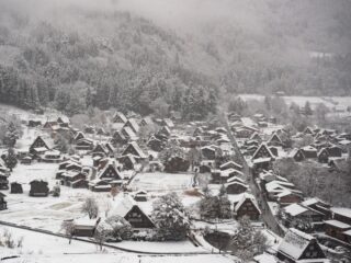 【花巻市】カーポート・ガレージ設置の費用相場と地震・積雪対策