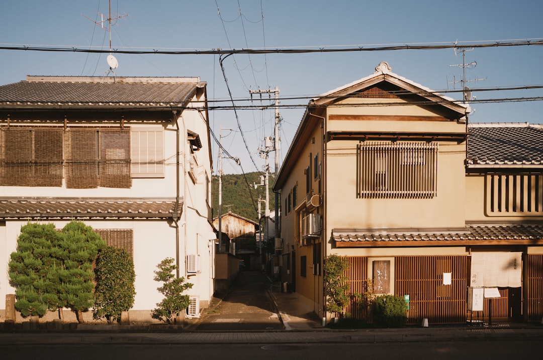 マンションリフォームの落とし穴！管理規約の確認と「専有部・共用部」の境界線