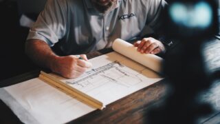 リフォームの見積もり「一式」表記は要注意！内訳を確認する重要性