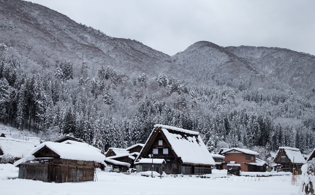 外構工事で失敗しない！雪国必須の融雪設備と費用相場