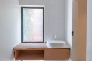 洗面台の「水栓」選びで失敗しない！シャワー、タッチレス、費用比較