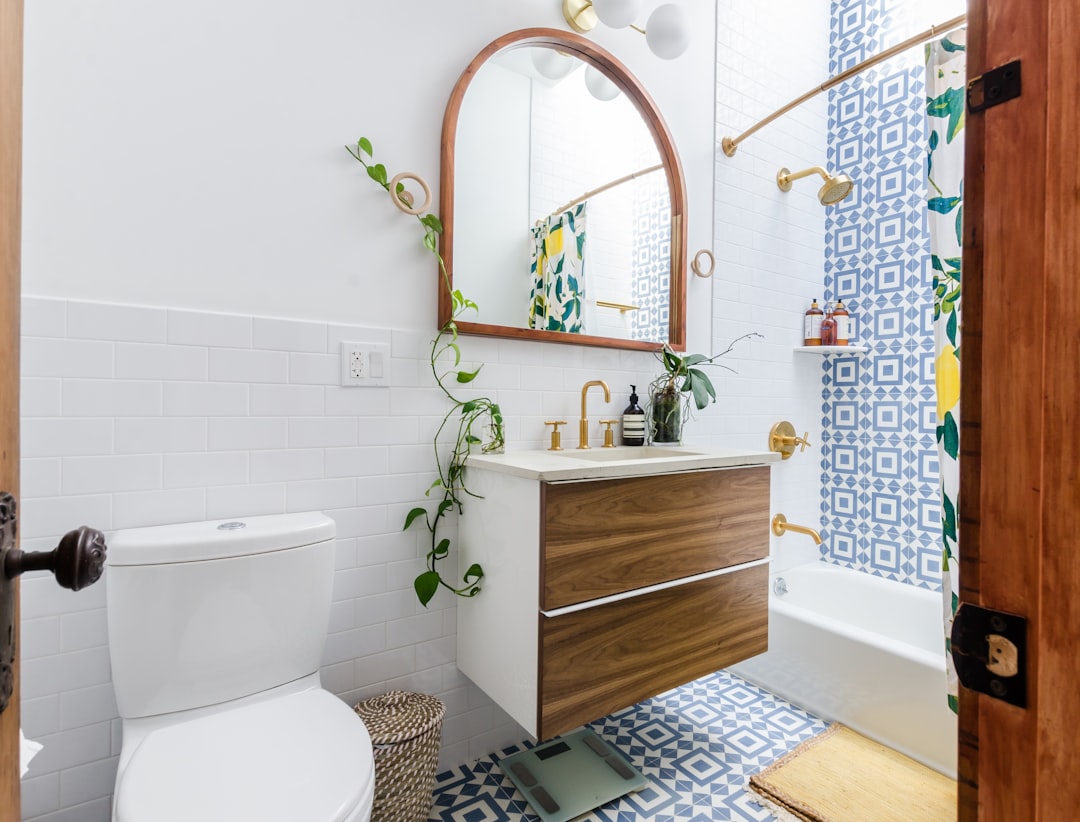 洗面台リフォームの「収納」アイデア!造作、既製品、鏡裏収納の比較