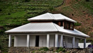 築35年の家！リフォームで耐震補強は必須？費用と工法、減税制度